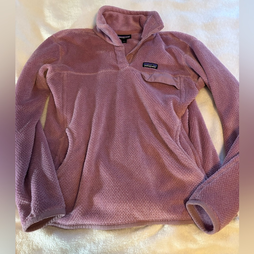 Patagonia fleece pullover - large